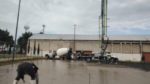 ¿Qué factores influyen en el costo del concreto en Puebla?
